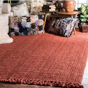 Rust accent rug